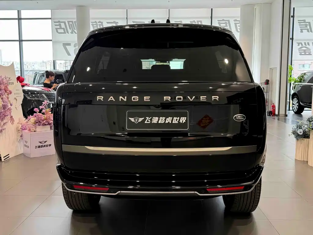 Land Rover Range Rover — миниатюра 21