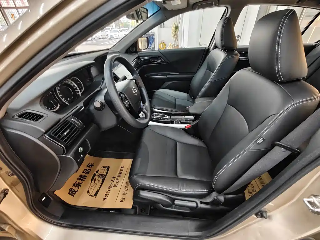 Honda Accord — миниатюра 7