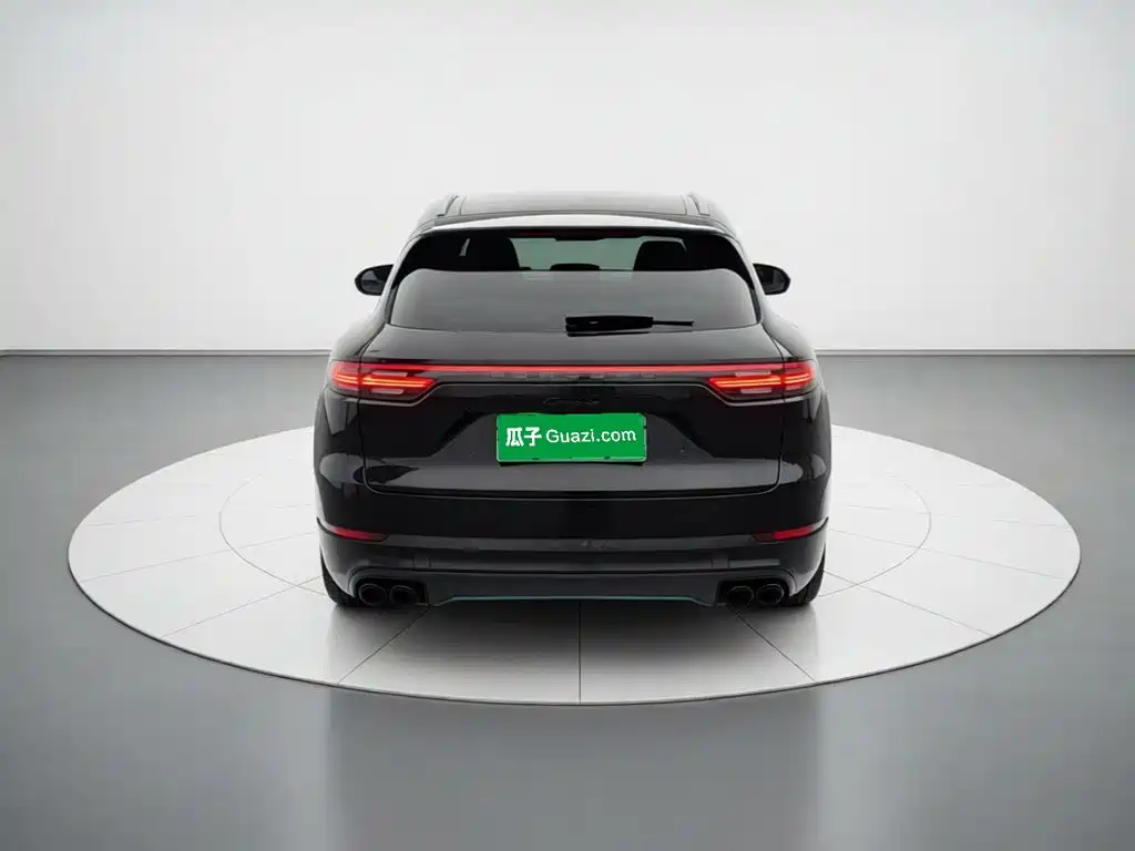 Porsche Cayenne Hybrid — миниатюра 5