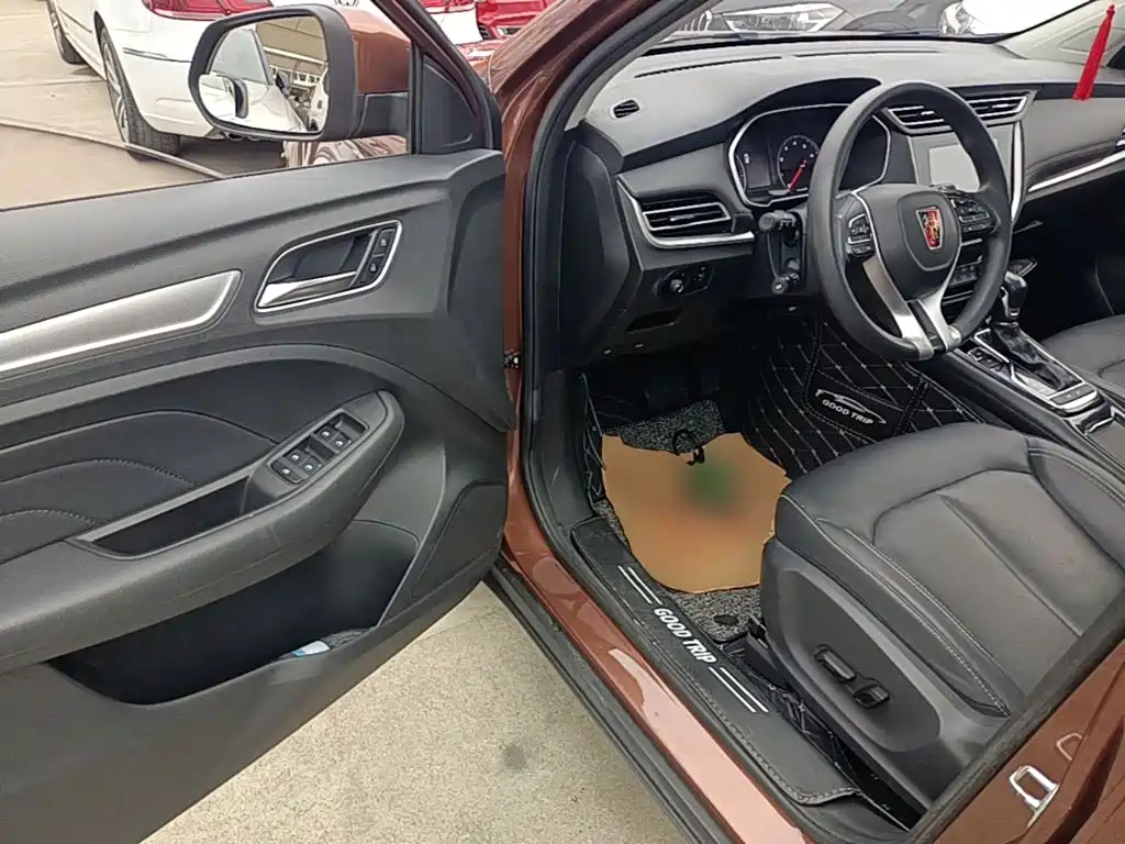 Roewe RX3 — миниатюра 16