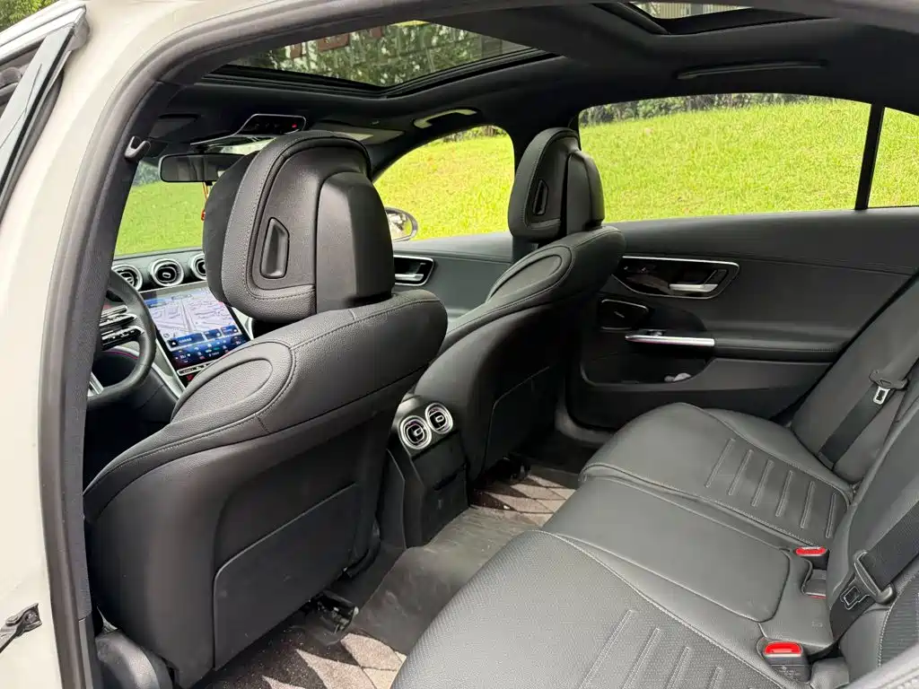 Mercedes-Benz C-Class New Energy — миниатюра 11