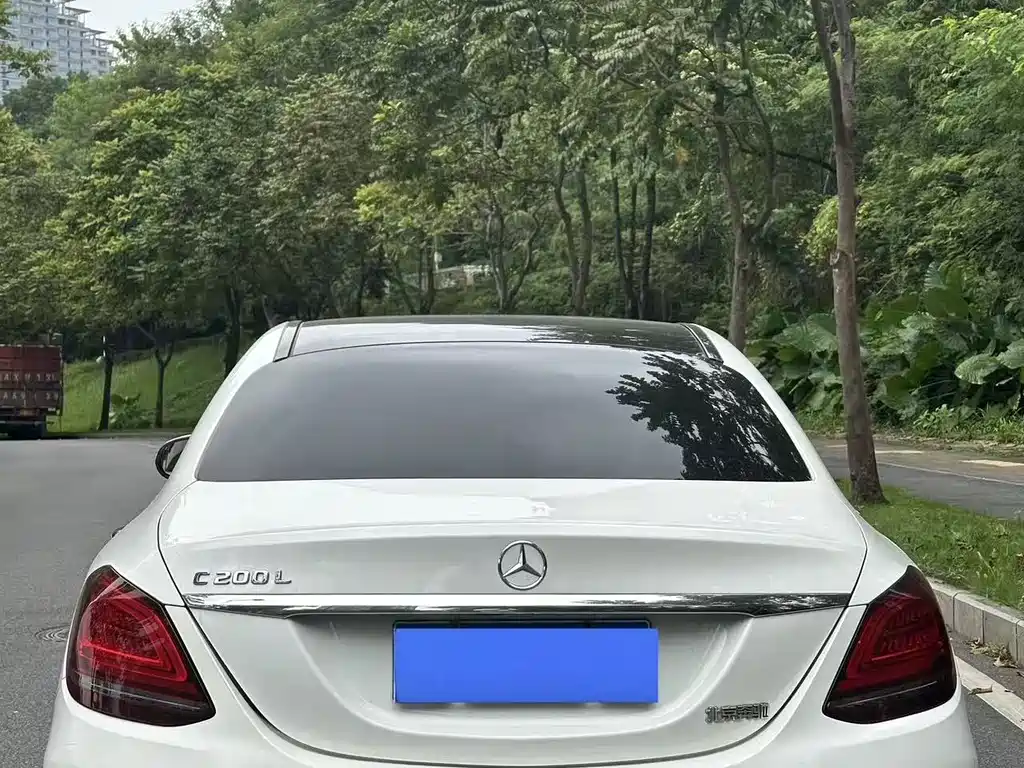 Mercedes-Benz C-Class — миниатюра 4