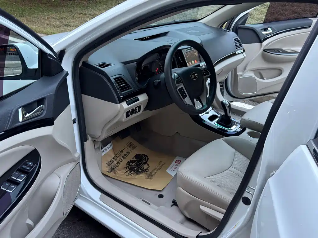 BYD e5 — миниатюра 7
