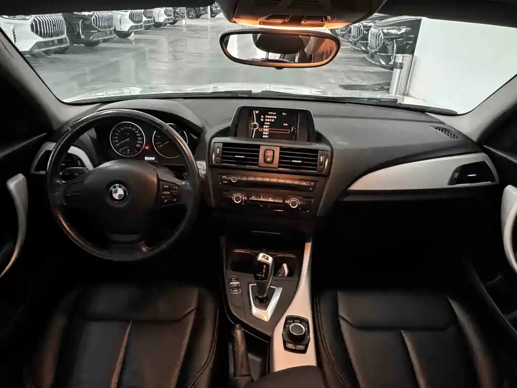 BMW 1 Series (Import) — миниатюра 7