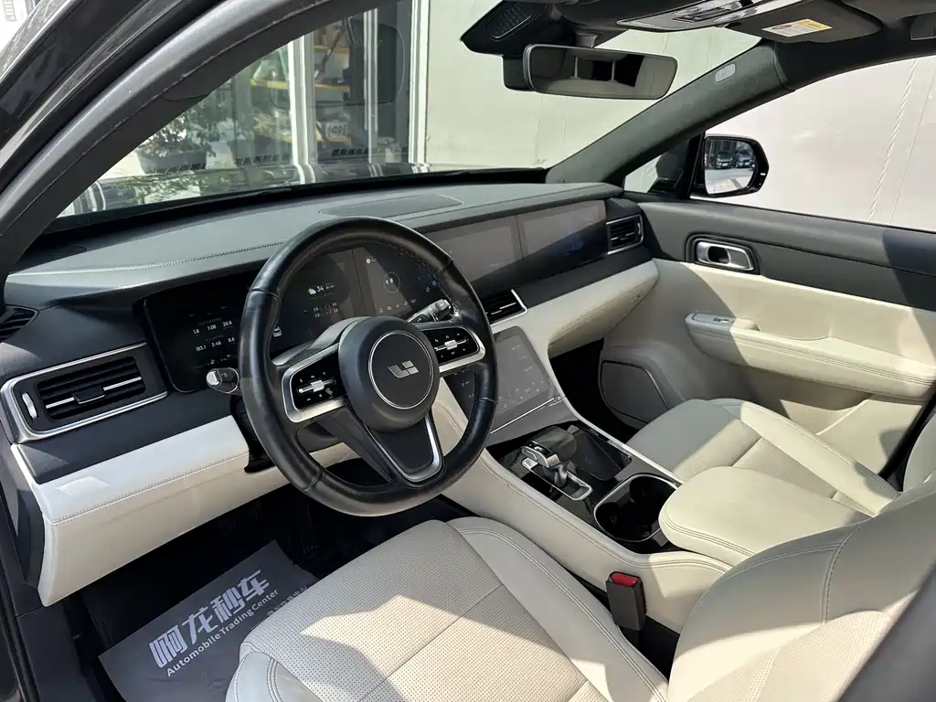 Li Auto ONE 2021 6 мест