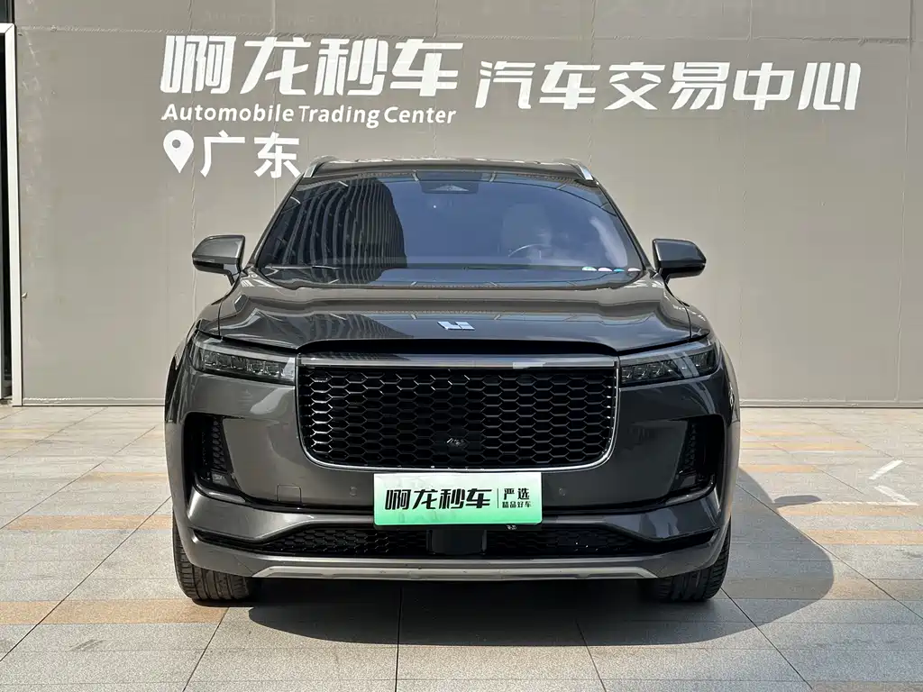 Li Auto ONE 2021 6 мест