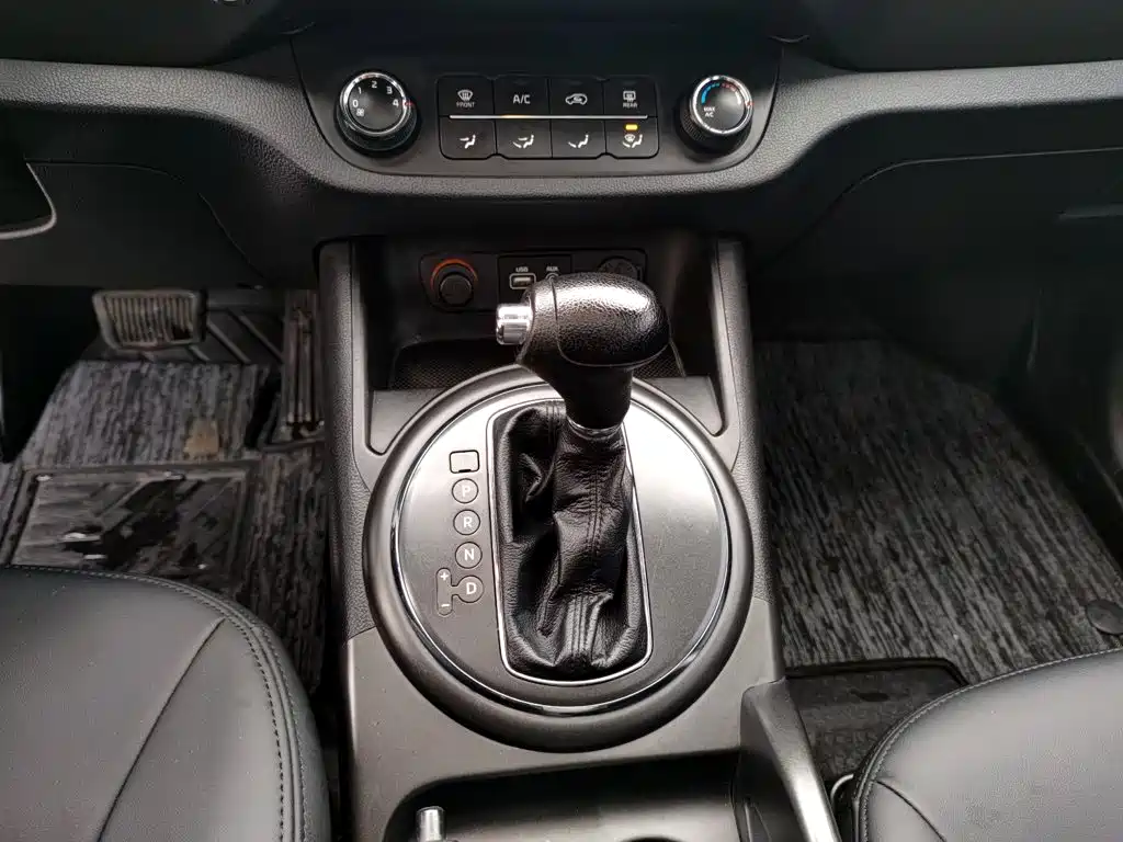 Kia Sportage — миниатюра 14