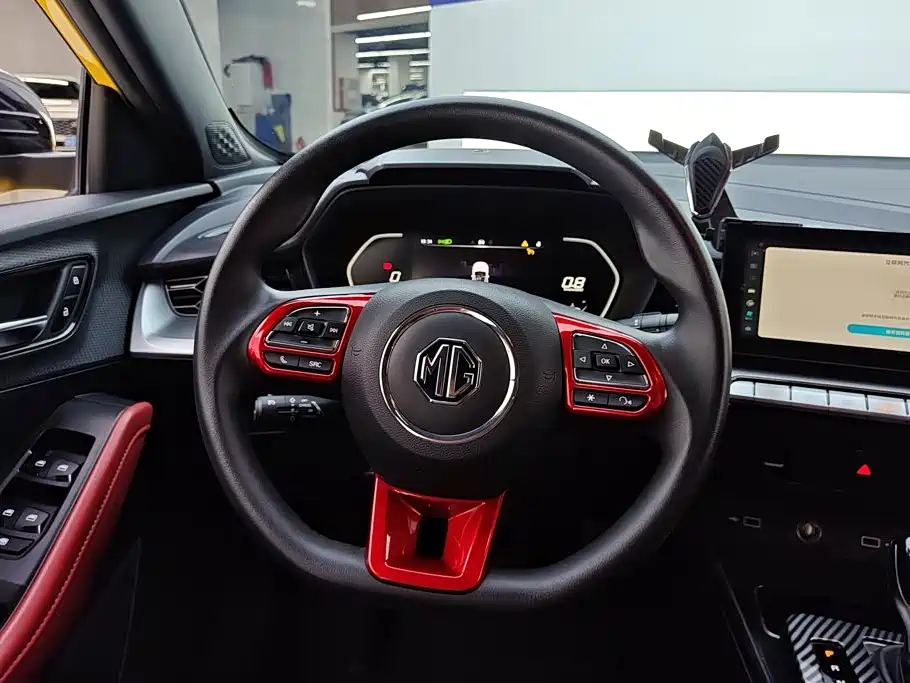 MG MG5 — миниатюра 15