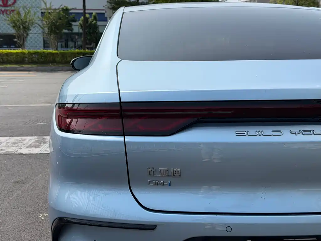 BYD Han — миниатюра 11