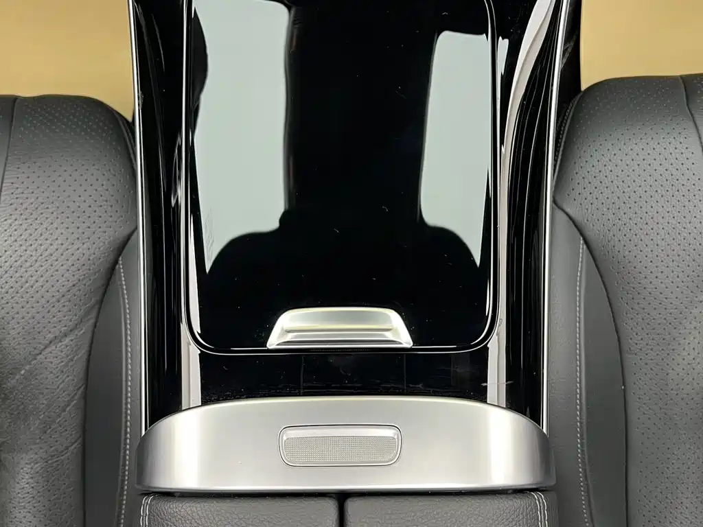 Mercedes-Benz CLE — миниатюра 12