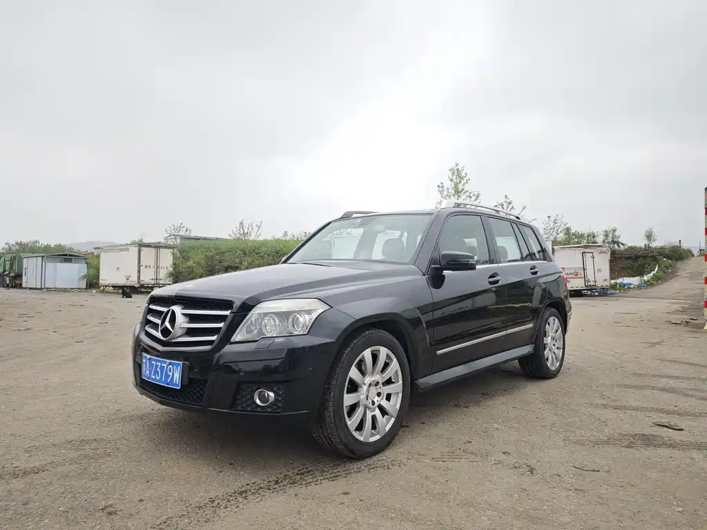 Mercedes-Benz GLK-Class (Import) 2009