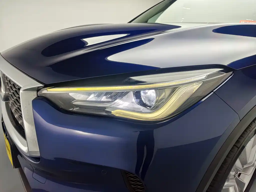 Infiniti QX50 — миниатюра 10