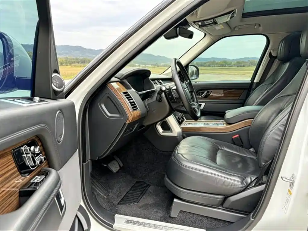 Land Rover Range Rover 2018 3.0 SC V6 Vogue SE Long Wheelbase