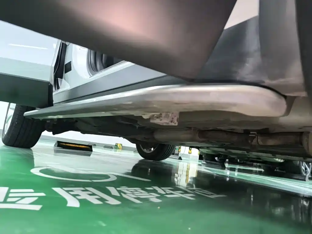Land Rover Discovery Sport — миниатюра 21
