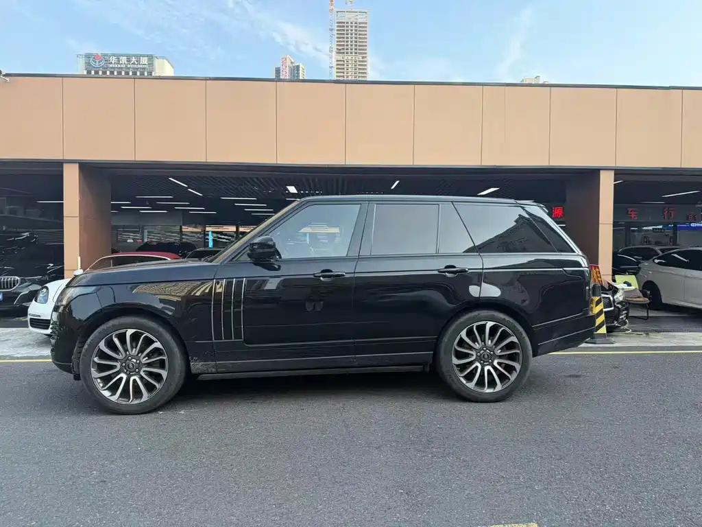 Land Rover Range Rover 2015 3.0 TDV6 Vogue