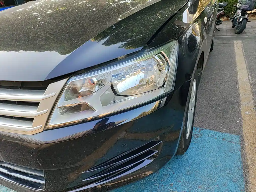 Volkswagen Santana — миниатюра 24