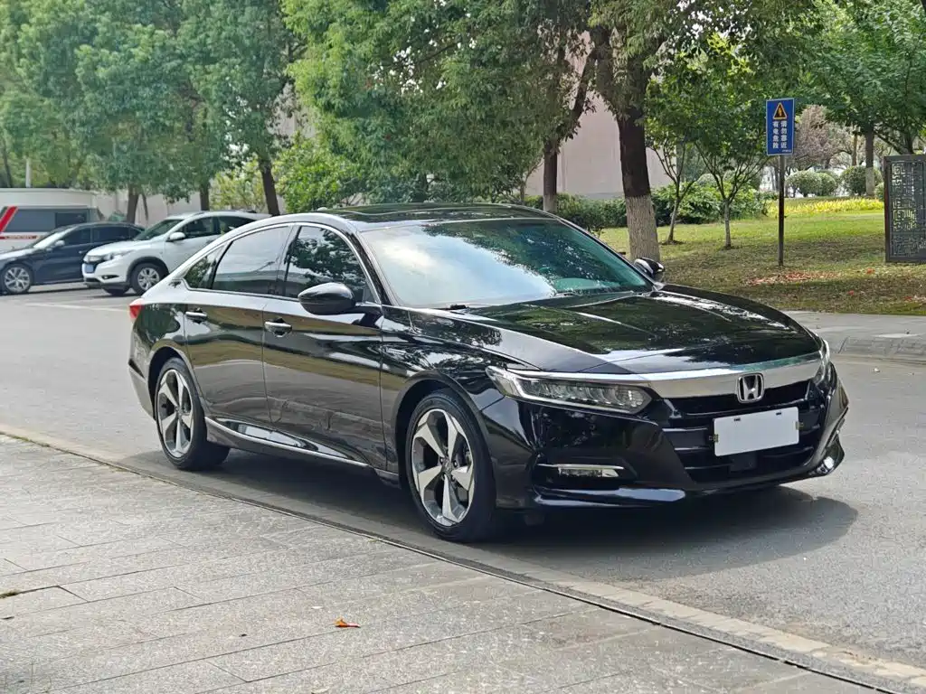 Honda Accord — миниатюра 4