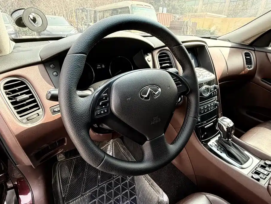 Infiniti QX50 (Import) — миниатюра 15