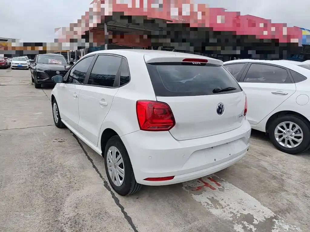 Volkswagen Polo — миниатюра 5