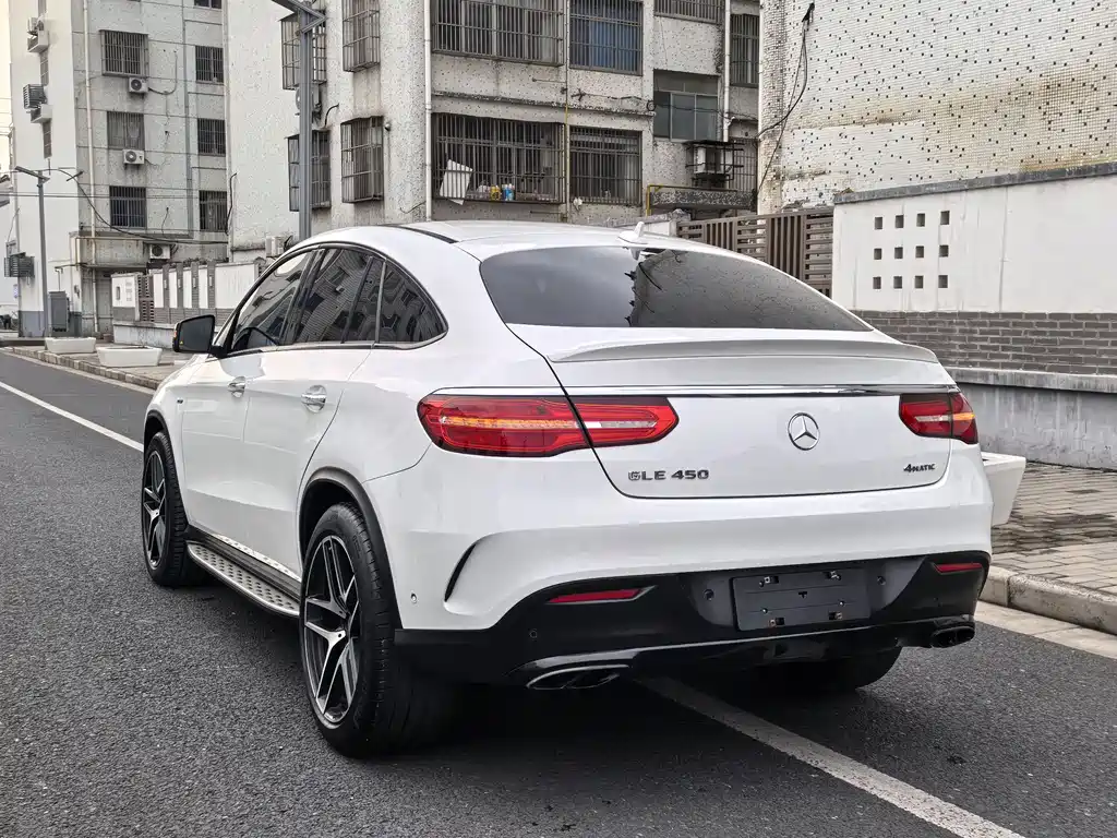 MERCEDES-BENZ GLE COUPE