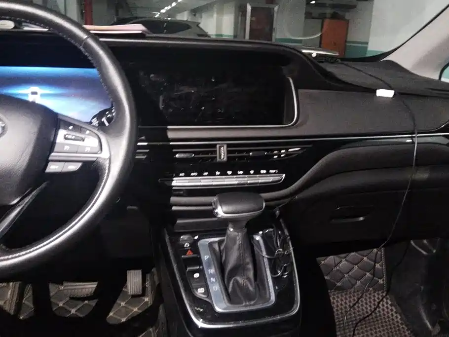 GAC Motor Trumpchi M6 — миниатюра 13