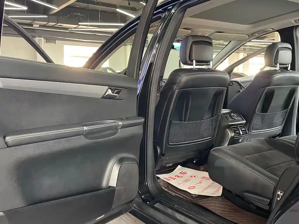 MERCEDES-BENZ R CLASS