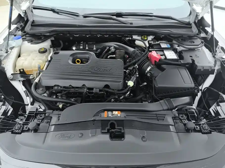 Ford Mondeo — миниатюра 10