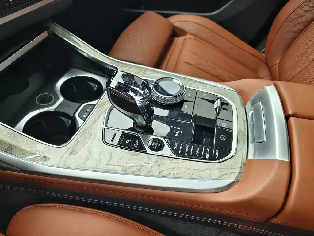BMW X7 — миниатюра 5