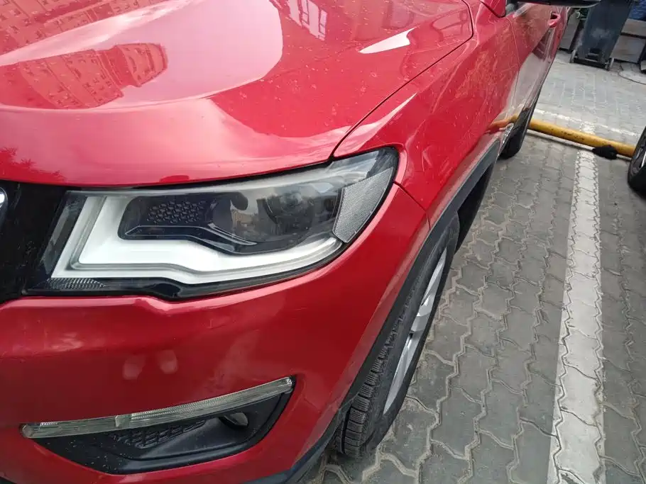 Jeep Compass — миниатюра 5