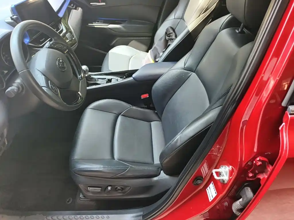 Toyota C-HR — миниатюра 15