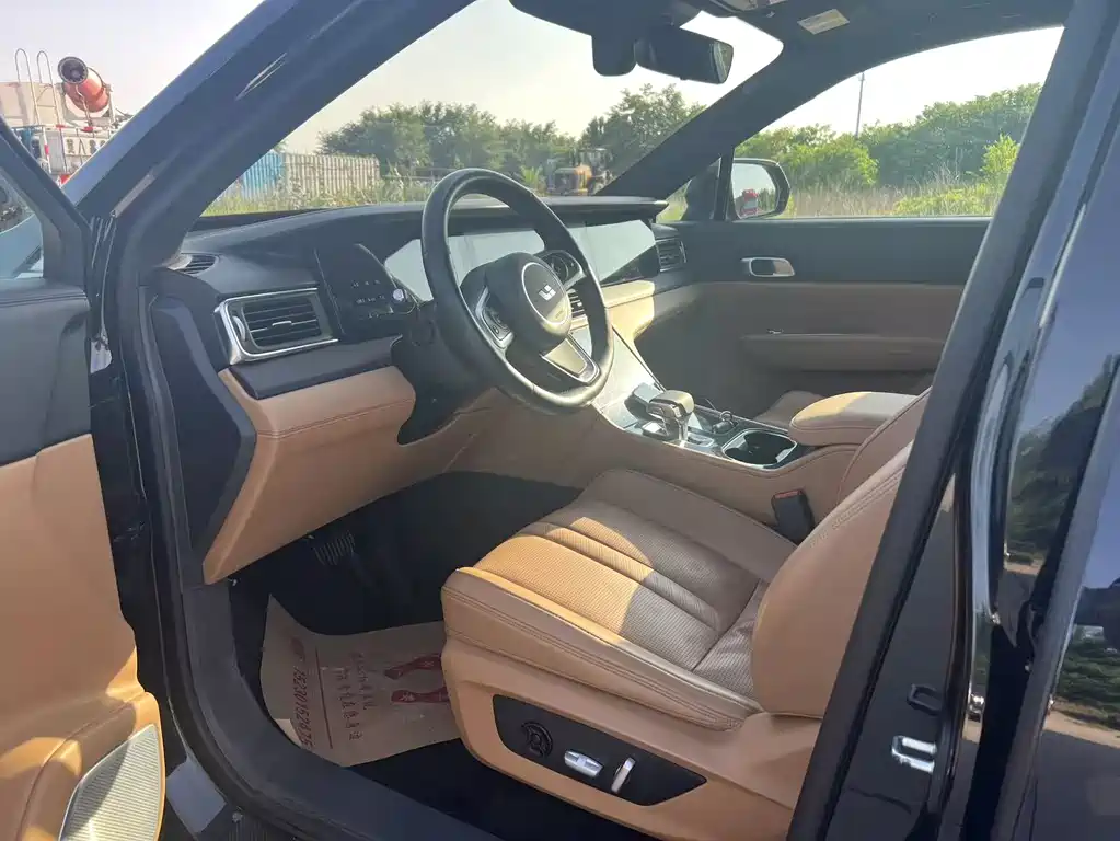 Li Auto ONE 2020 7 мест