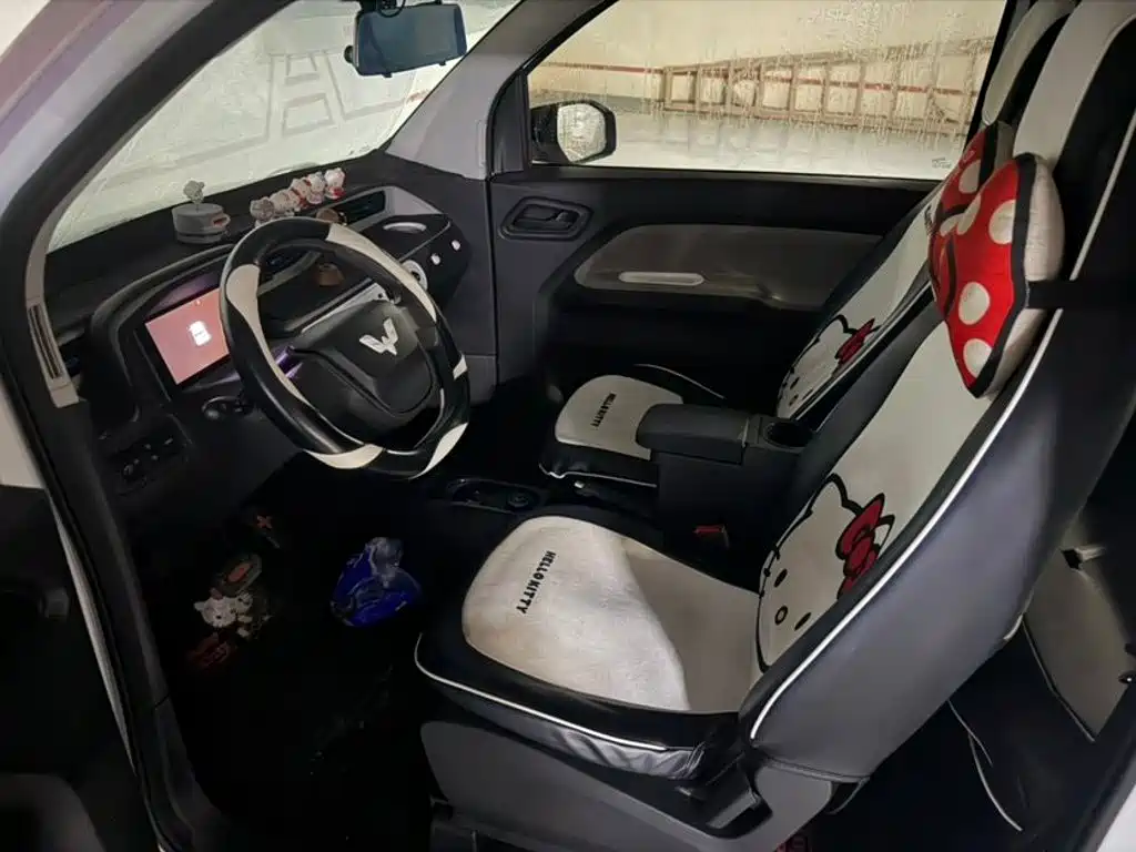 Wuling MINIEV — миниатюра 5