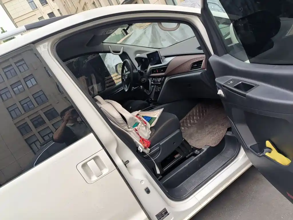JAC Refine Refine M3 — миниатюра 18