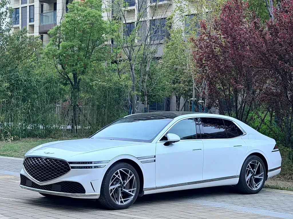 Genesis G90 2023