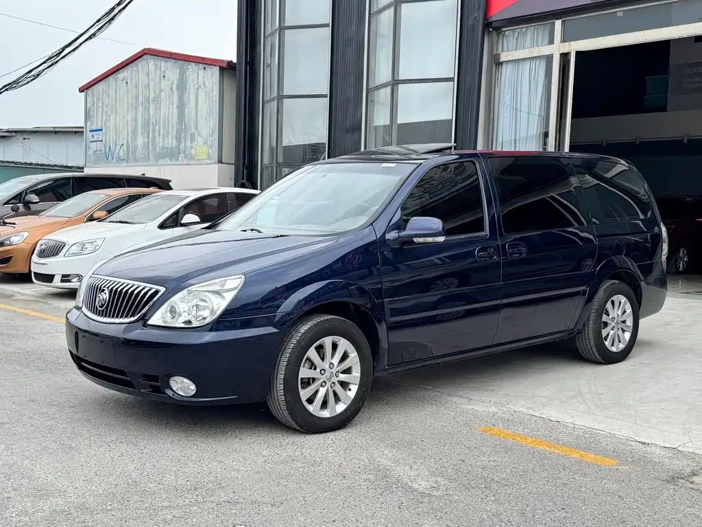 Buick GL8 2012