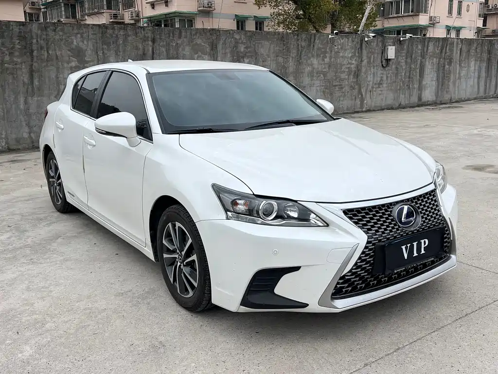 LEXUS CT