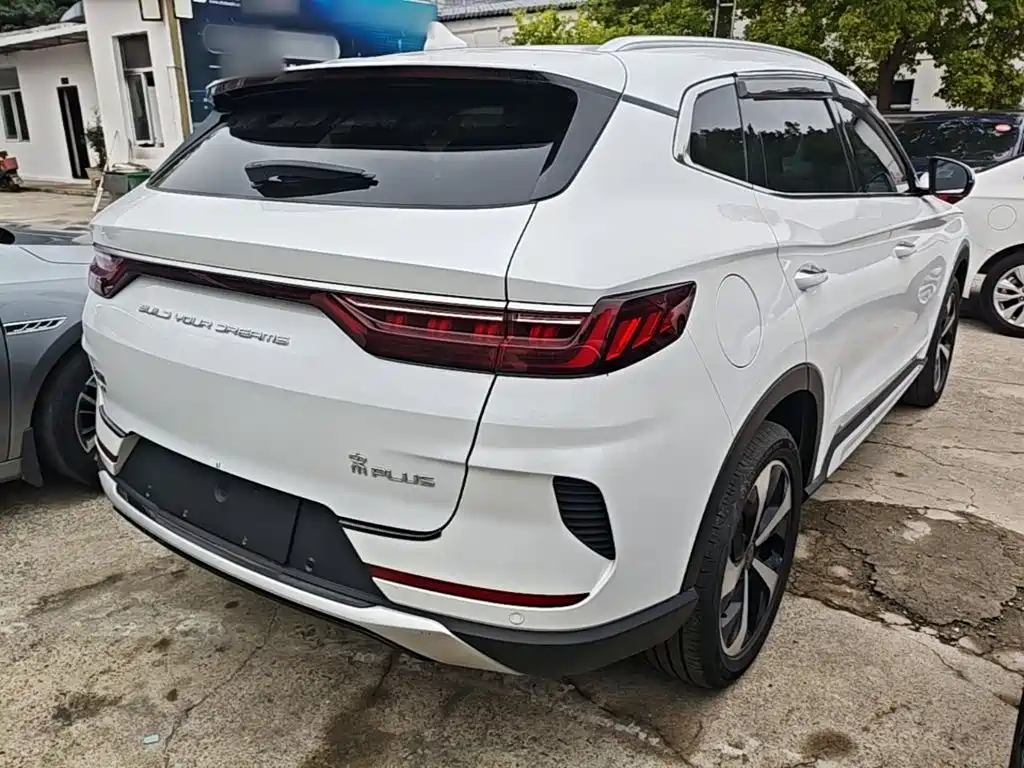 BYD PLUS New Energy — миниатюра 7