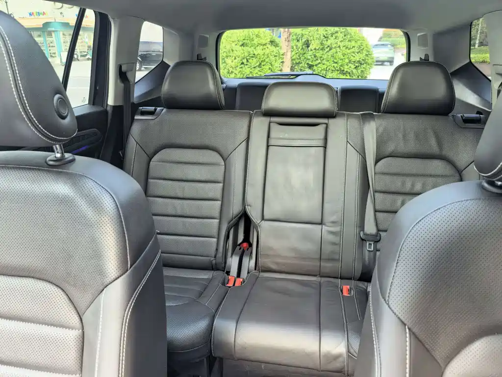 Volkswagen Teramont — миниатюра 18