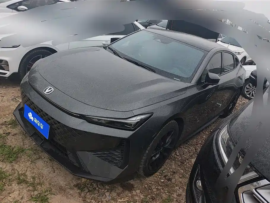 Changan UNI-V 2024