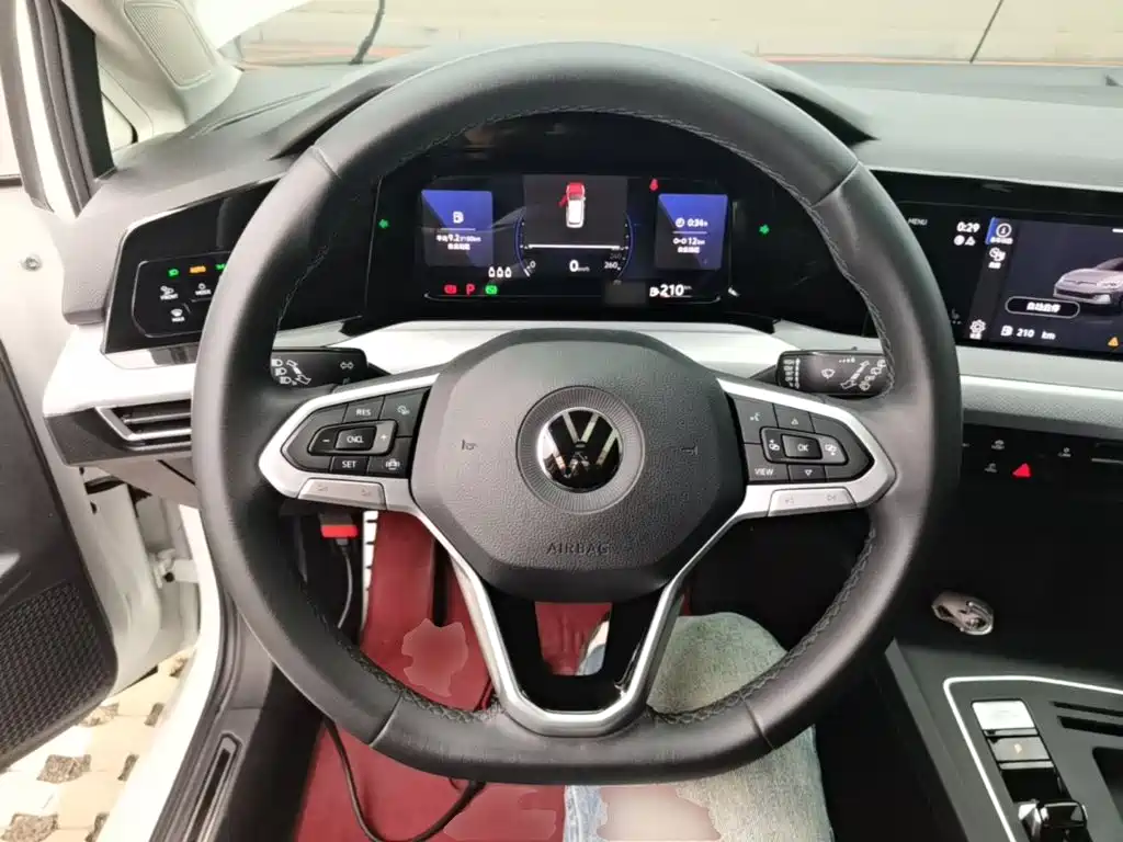Volkswagen Golf — миниатюра 11