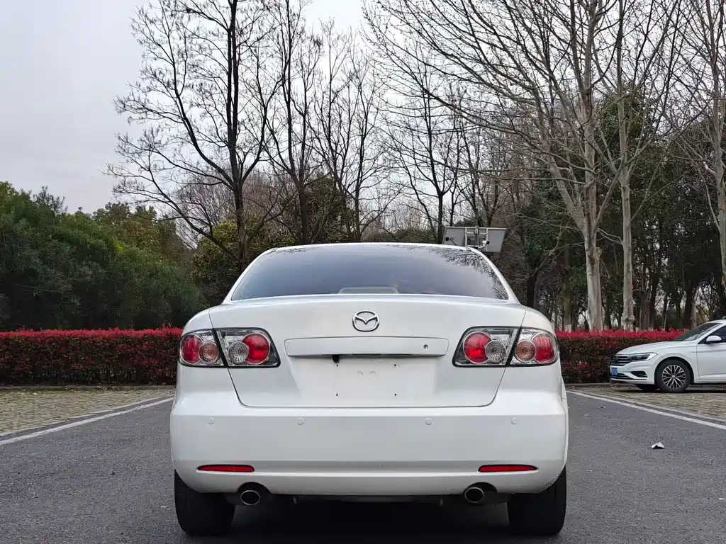 Mazda Mazda6 2013 2.0L AT Fashion