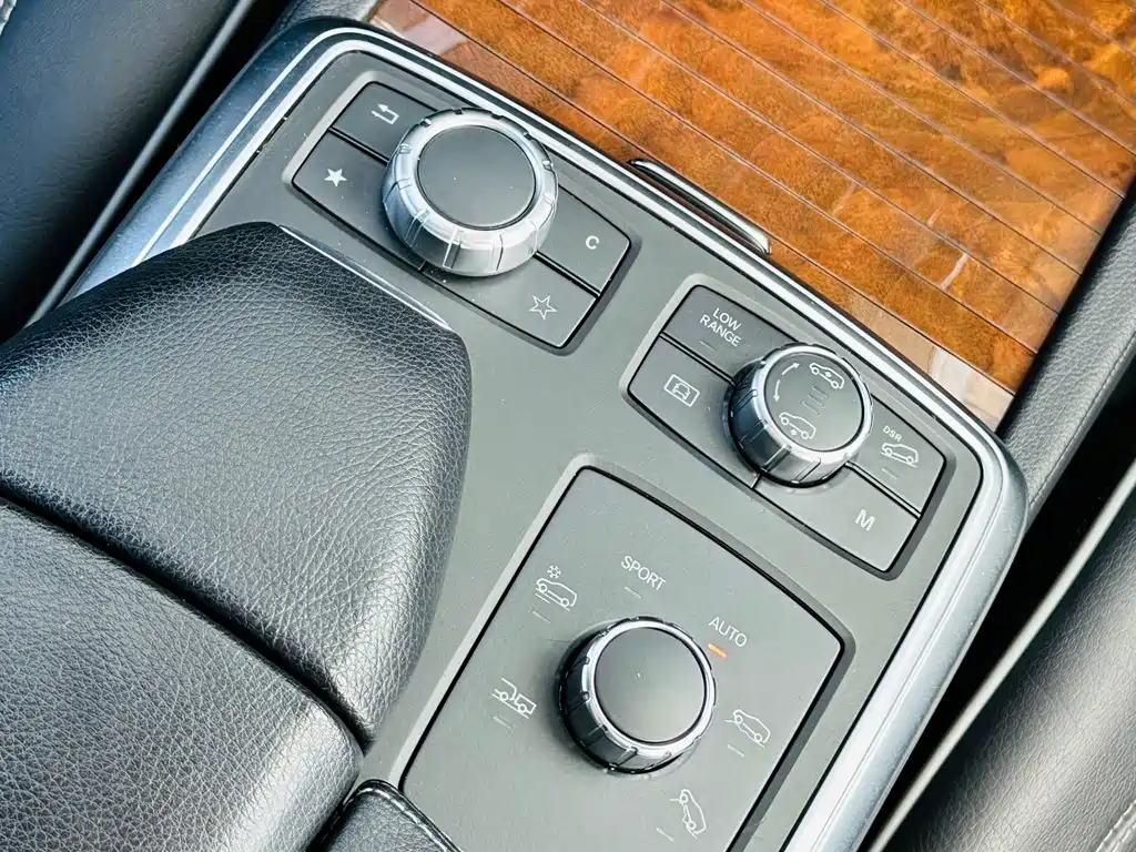 Mercedes-Benz M-Class — миниатюра 21