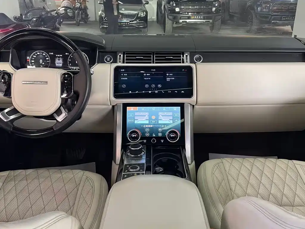 LAND ROVER RANGE ROVER