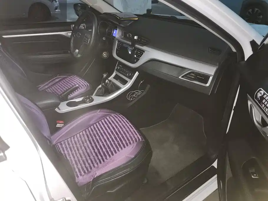 Geely Vision — миниатюра 8