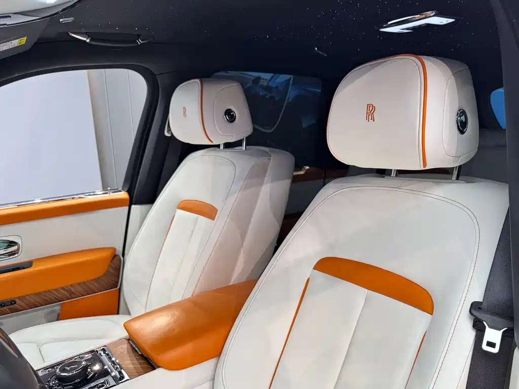 ROLLS-ROYCE CULLINAN