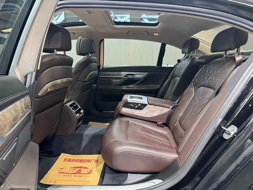 BMW 7 Series 7 2019 740Li Lead Luxury