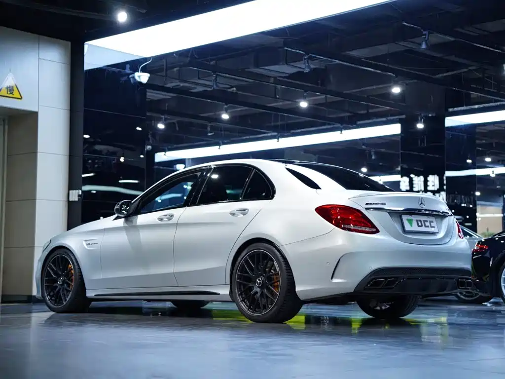 Mercedes-Benz C-Class AMG — миниатюра 8