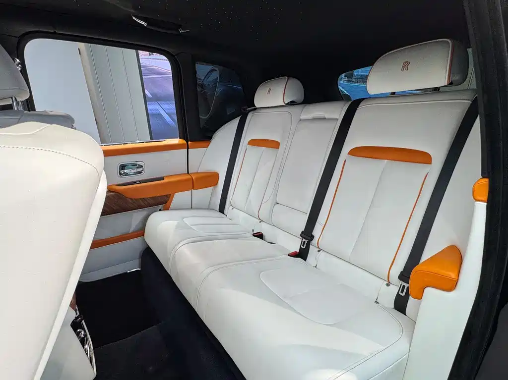 ROLLS-ROYCE CULLINAN