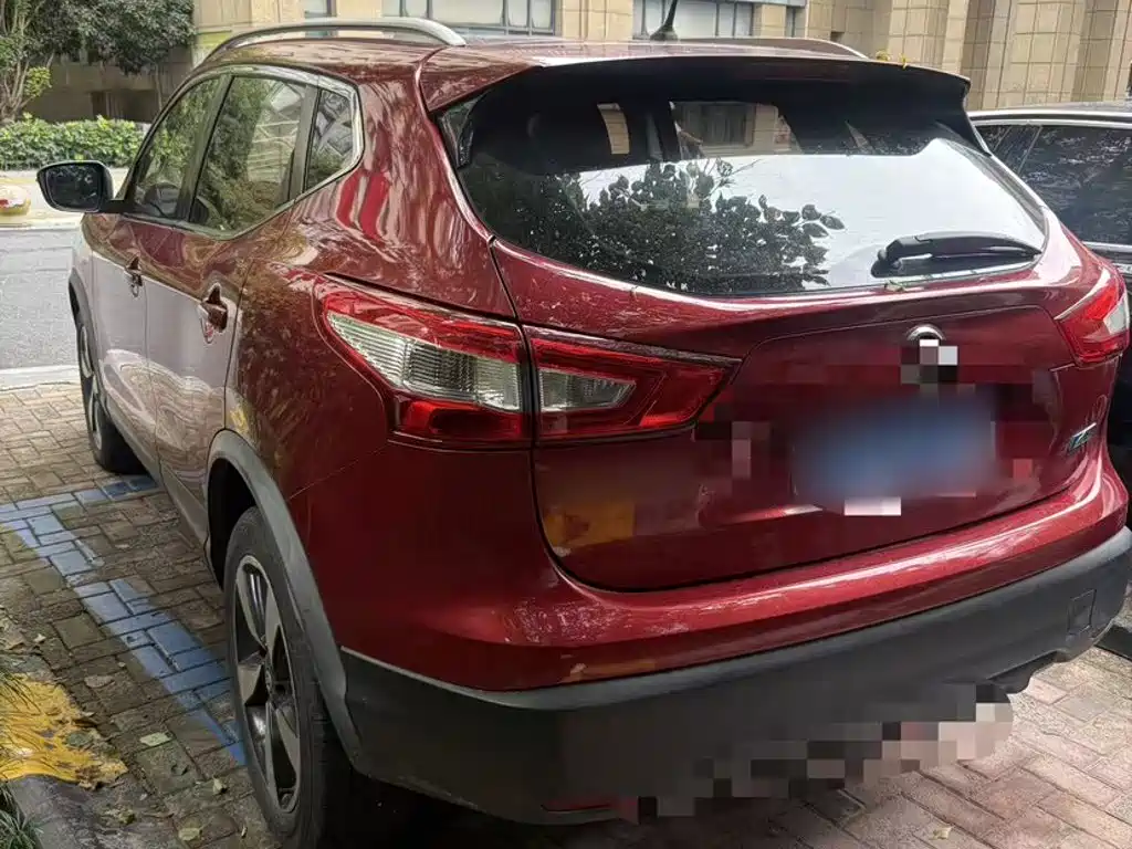 Nissan Qashqai — миниатюра 26