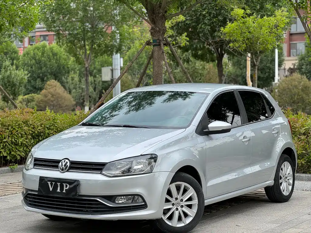 Volkswagen Polo 2015
